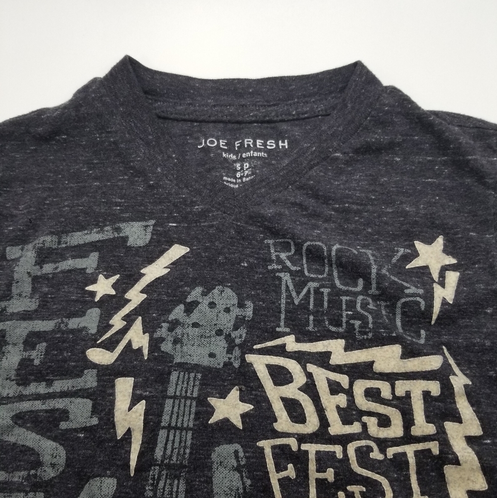 Joe Fresh Kids TShirt, Boys Size S/P (6), Gray Music Design